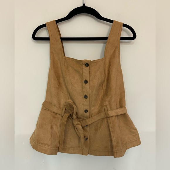 Banana Republic Tops - NWT Banana Republic Faux Leather Top Size Petite 2